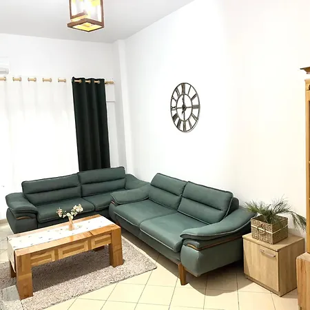 Family House & Free Parking Golem, Durres Golem (Tirana)