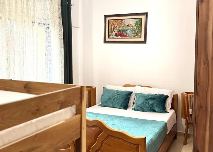 Family House & Free Parking Golem, Durres * Golem (Tirana)