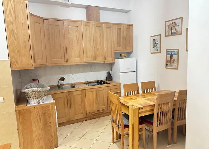 Apartment Family House & Free Parking Golem, Durres Golem (Tirana)